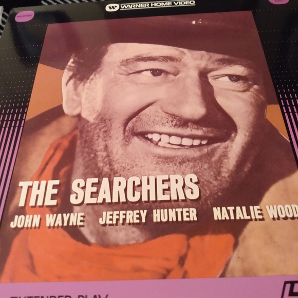 John Wayne movie, "The Searches",  on Vintage Laser Disc. HTF.   Disc inint cond - Picture 4 of 9